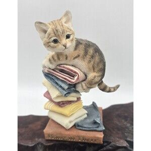 Country Artists Kitty Cat Figurine Hang in There cat lovers unique rare